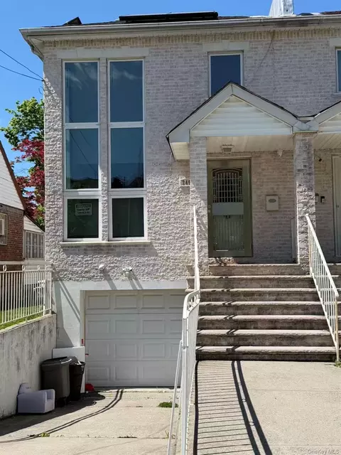 24975 57th Ave, New York, NY 11362