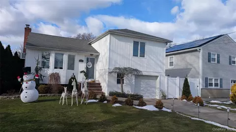 147 New York Ave, West Hempstead, NY 11552
