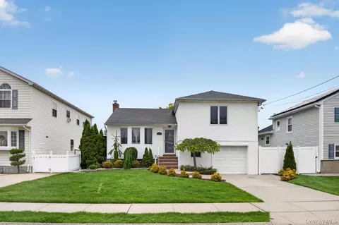 147 New York Ave, West Hempstead, NY 11552