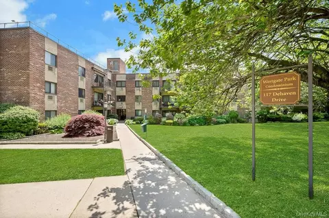 117 De Haven Dr #153, Yonkers, NY 10703