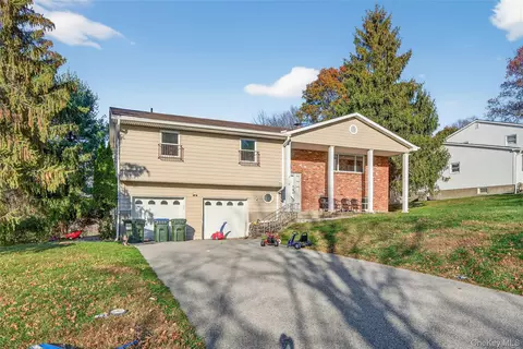 3 Roanoke, Monroe, NY 10950