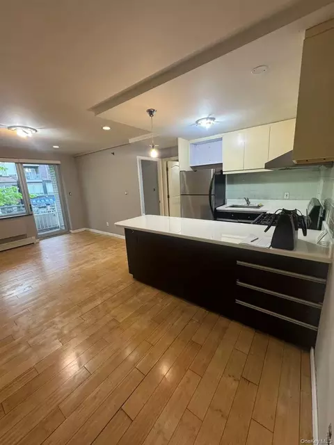 132-03 Sanford Ave #2F, New York, NY 11355