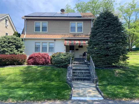 161 2nd St, Cortlandt, NY 10511