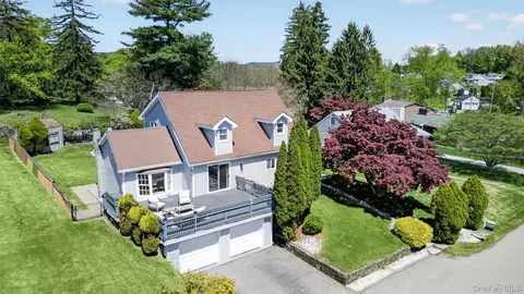 5 Arlington Ct, Cortlandt, NY 10548