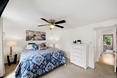 Bedroom - 708 Mallard Way, Peekskill, NY 10566 photo 2 of 7