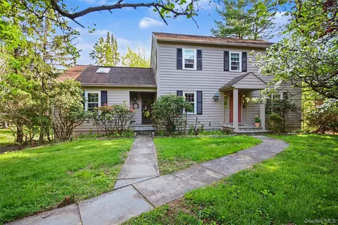 1 Cliffside Ln, Mount Kisco, NY 10549