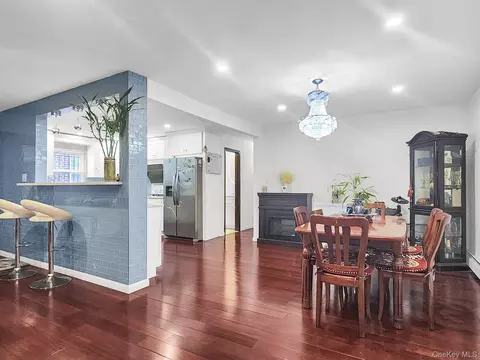 Dining - 130-18 60th Ave, Flushing, NY 11355 photo 1 of 1