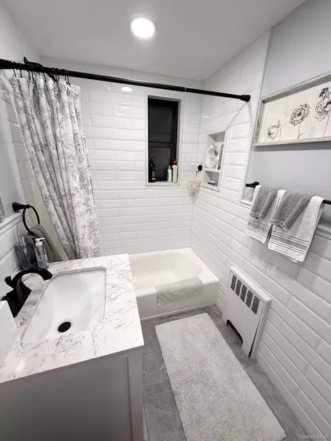 Bath - 200-10 17th Ave #2-89, Whitestone, NY 11357 photo 1 of 5