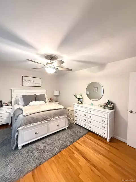Bedroom - 200-10 17th Ave #2-89, Whitestone, NY 11357 photo 2 of 3