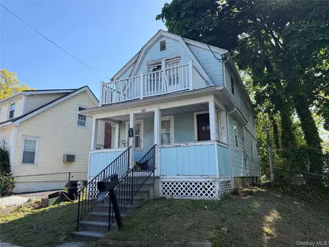 60 Acorn Ter, New Rochelle, NY 10801