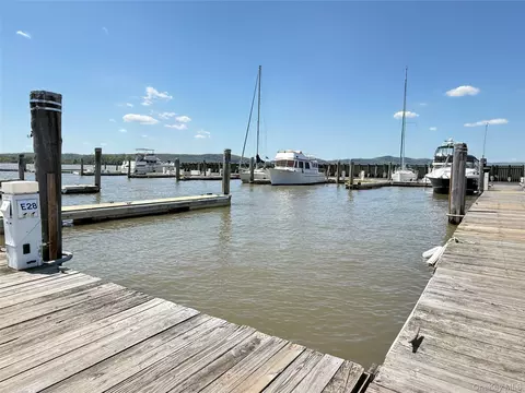 28 Half Moon Bay Drive, Cortlandt, NY 10520