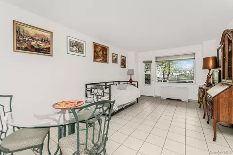 3777 Independence Ave #2K, New York, NY 10463