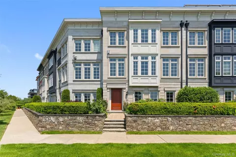 163 W Main St, Greenburgh, NY 10591