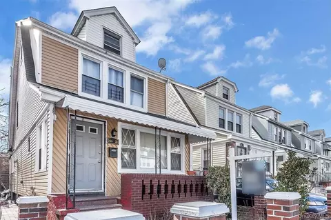 20526 116th Rd, Cambria Heights, NY 11411
