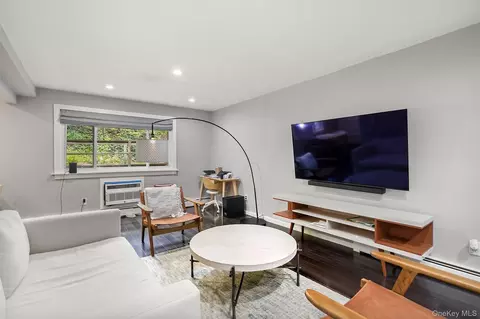 Living - 7 N James St #7K, Peekskill, NY 10566 photo 3 of 3