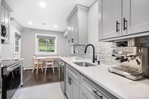 Kitchen - 7 N James St #7K, Peekskill, NY 10566 photo 1 of 2