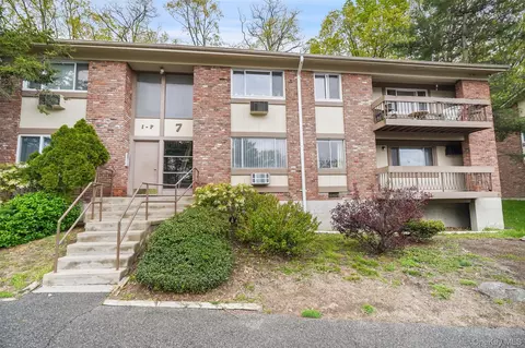 Exterior - 7 N James St #7K, Peekskill, NY 10566 photo 4 of 6