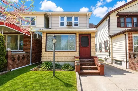 2332 E 21st St, Brooklyn, NY 11229