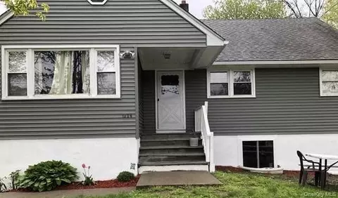 1224 Rt 9g, Hyde Park, NY 12538