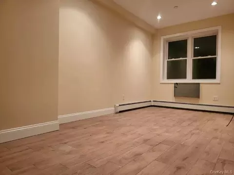 27 Cox Pl, Brooklyn, NY 11208 photo 3