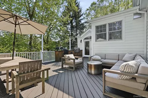 Exterior - 7 Morehead Dr, Rye, NY 10580 photo 3 of 5