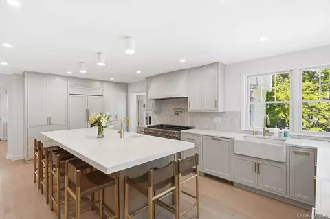 Kitchen - 7 Morehead Dr, Rye, NY 10580 photo 2 of 3