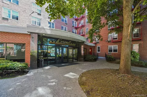 63-11 Queens Blvd #B11, New York, NY 11377