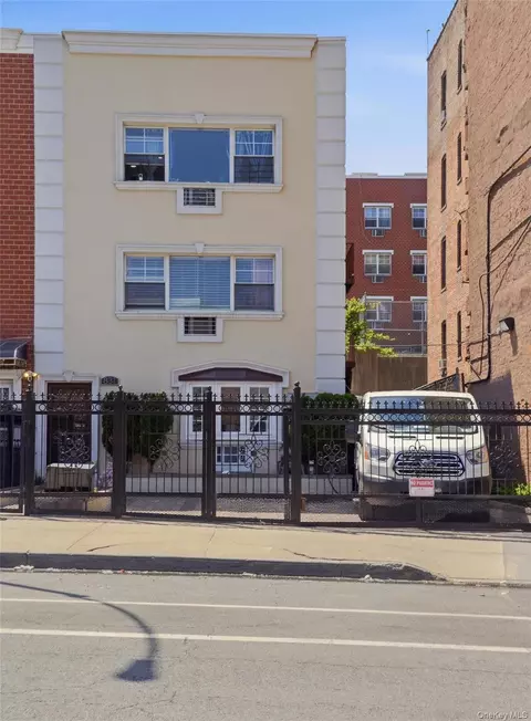 831 Longfellow Ave, New York, NY 10474