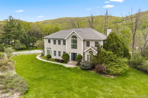 3 Miller Rd, Putnam Valley, NY 10579