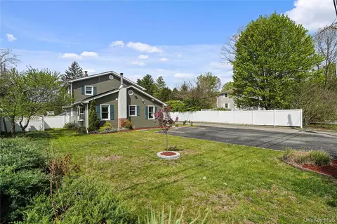 23 Adams Rush Rd, Cortlandt, NY 10567