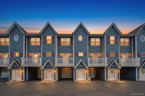 Undisclosed, Farmingdale, NY 11735