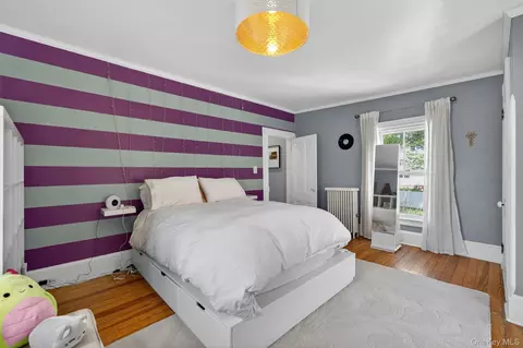Bedroom - 88 Maple Ave, Warwick, NY 10990 photo 5 of 8