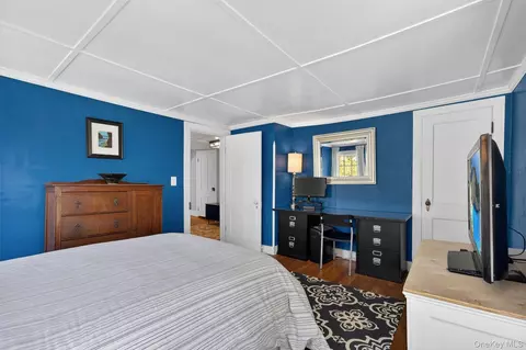 Bedroom - 88 Maple Ave, Warwick, NY 10990 photo 4 of 8