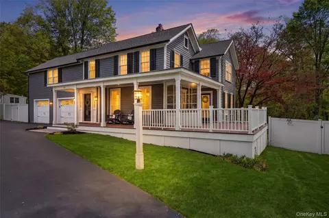 Exterior - 88 Maple Ave, Warwick, NY 10990 photo 1 of 12