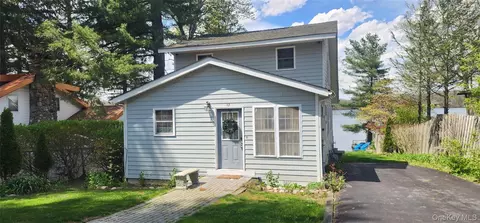 65 Sarine Rd, Thompson, NY 12790