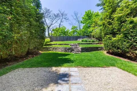 Exterior - 34 Davis Ave, Rye, NY 10580 photo 5 of 6