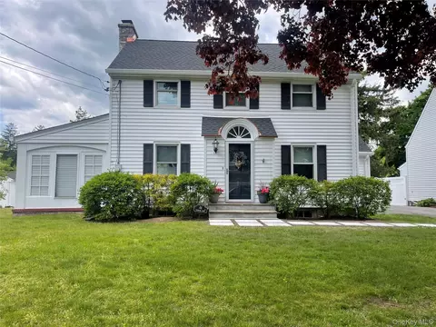 64 Tamarack Rd, Rye Brook, NY 10573