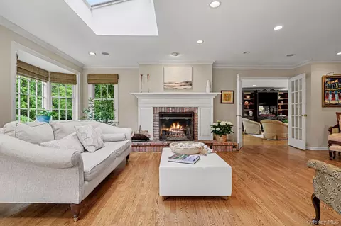 Living - 4 Clark Ln, Rye, NY 10580 photo 2 of 3