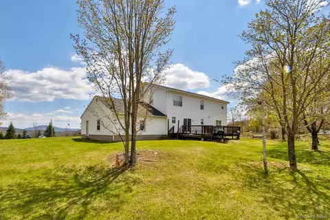 Exterior - 559 Case Rd, Ashland, NY 12407 photo 6 of 10