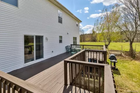 Exterior - 559 Case Rd, Ashland, NY 12407 photo 8 of 10