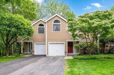 134 Bayberry Close, New Castle, NY 10514