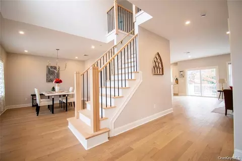 Entry Way - 3004 Harbor St, Baldwin, NY 11510 photo 1 of 7