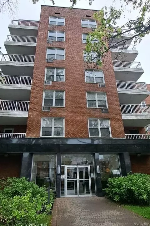 42-65 Kissena Blvd #511, New York, NY 11355