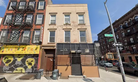556 Driggs Ave, Brooklyn, NY 11211