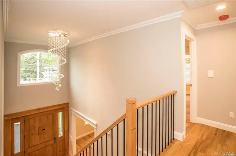 837 Cleveland, West Hempstead, NY 11552