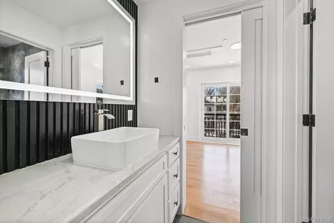 Bath - 32-35 164th St, Flushing, NY 11358 photo 5 of 6