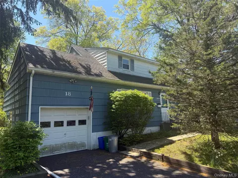 18 Greene Rd, Ramapo, NY 10977