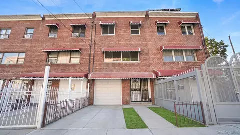 3719 Barnes Ave, New York, NY 10467