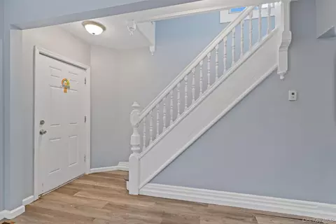 Entry Way - 80 S Cherry St, Poughkeepsie, NY 12601 photo 1 of 7