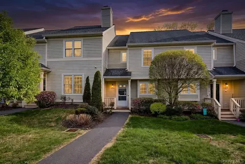 5203 Applewood Cir, Carmel Hamlet, NY 10512